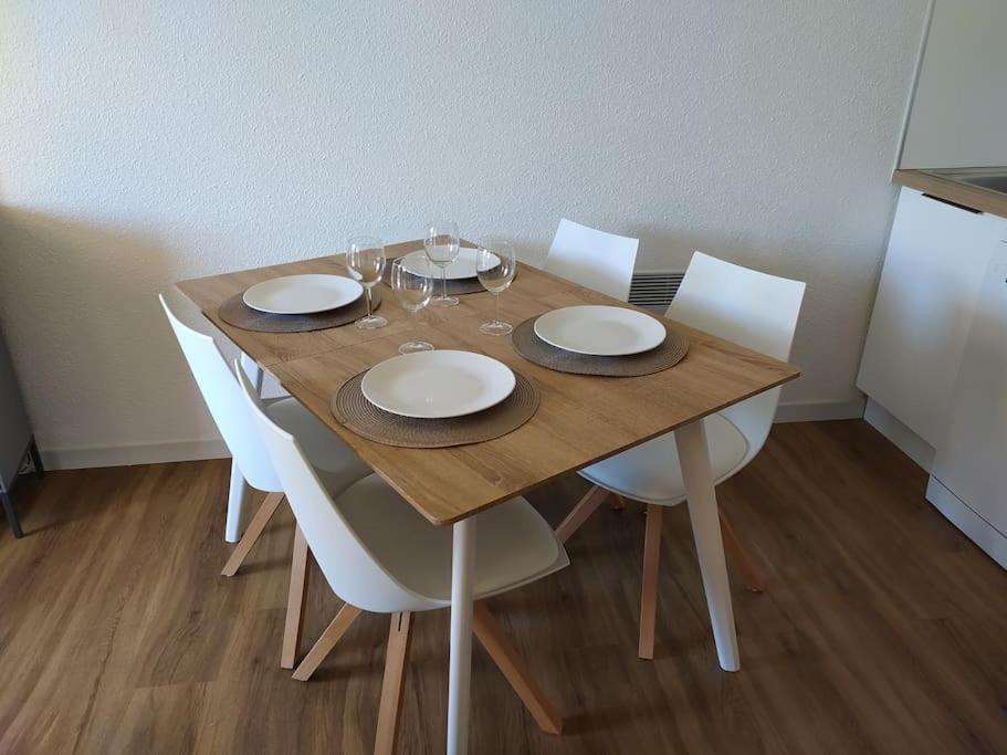 Ideal Saint Raphael Piscine Clim Parking Apartamento Exterior foto
